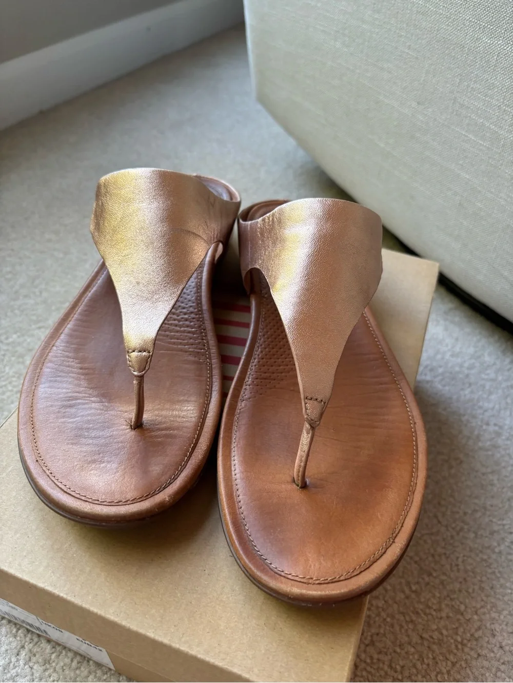 Fitflop Metallic Rose Gold Thong Sandals